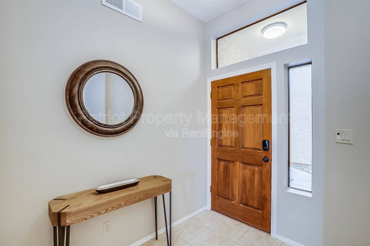 Apartment for rent at 9520 N 105th St, Scottsdale, AZ 85258