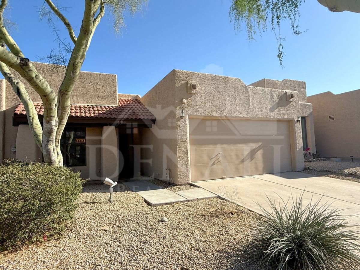 Townhouse for rent at 11766 E Becker Lane, Scottsdale, AZ 85259