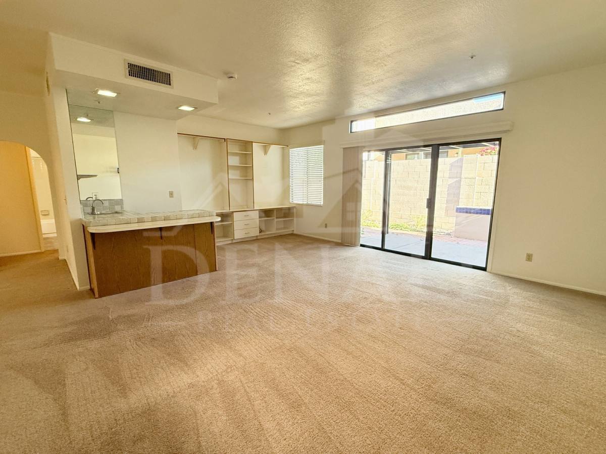 Townhouse for rent at 11766 E Becker Lane, Scottsdale, AZ 85259
