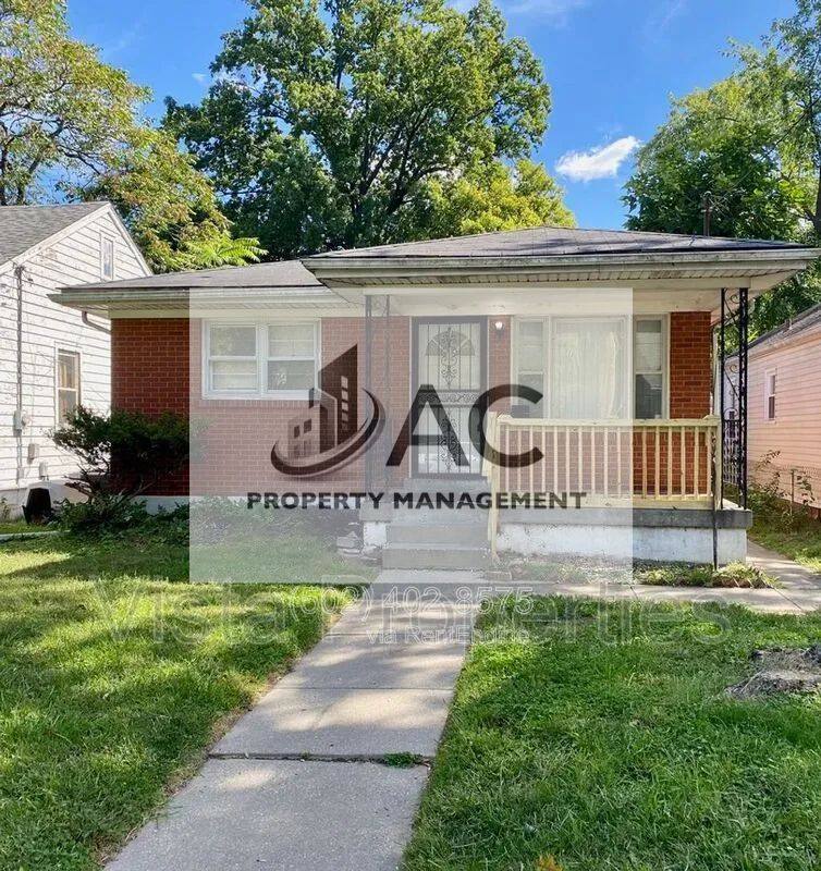 House for rent at 3655 Kahlert Ave, Louisville, KY 40215