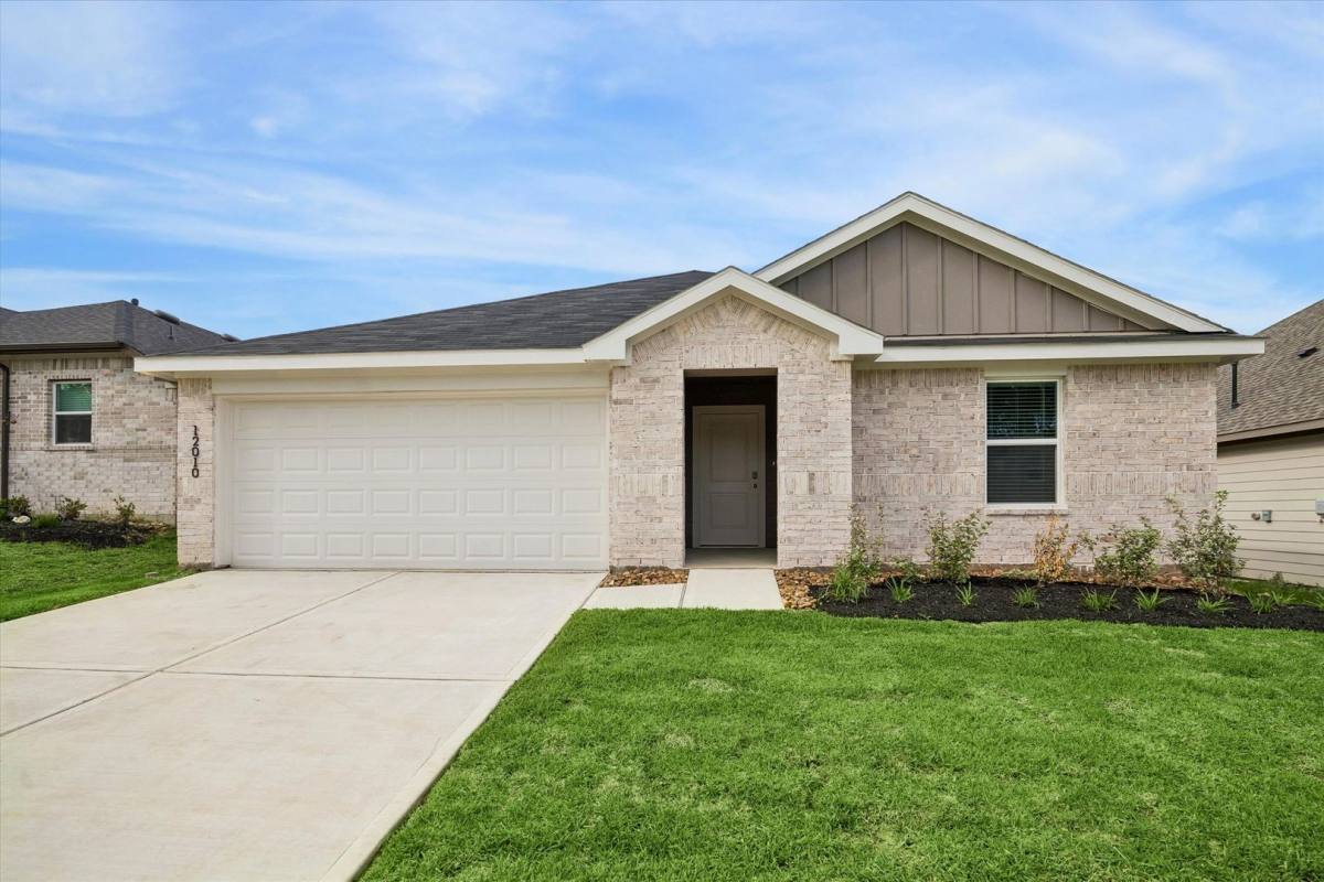 House for rent at 12010 Noble Heart Dr, Willis, TX 77318