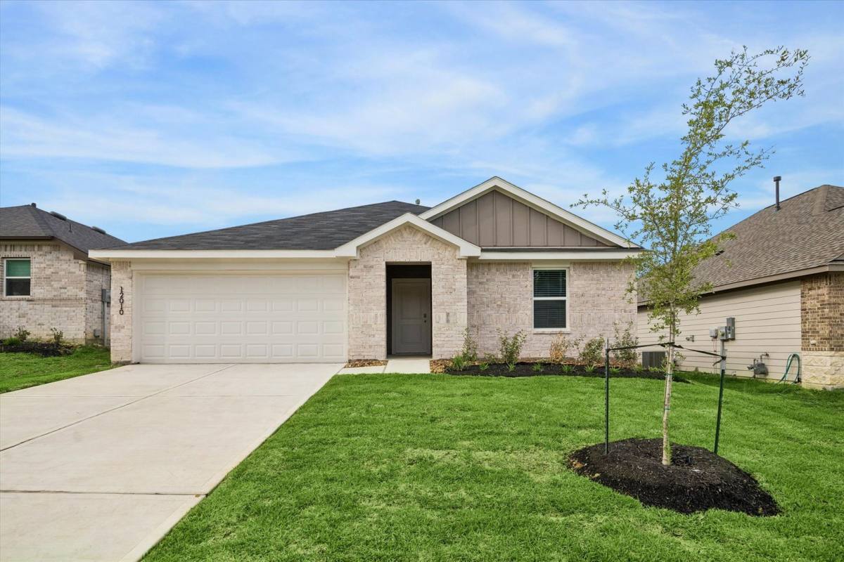 House for rent at 12010 Noble Heart Dr, Willis, TX 77318