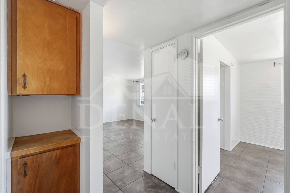 Townhouse for rent at 1808 W Caravelle Rd, Tucson, AZ 85713
