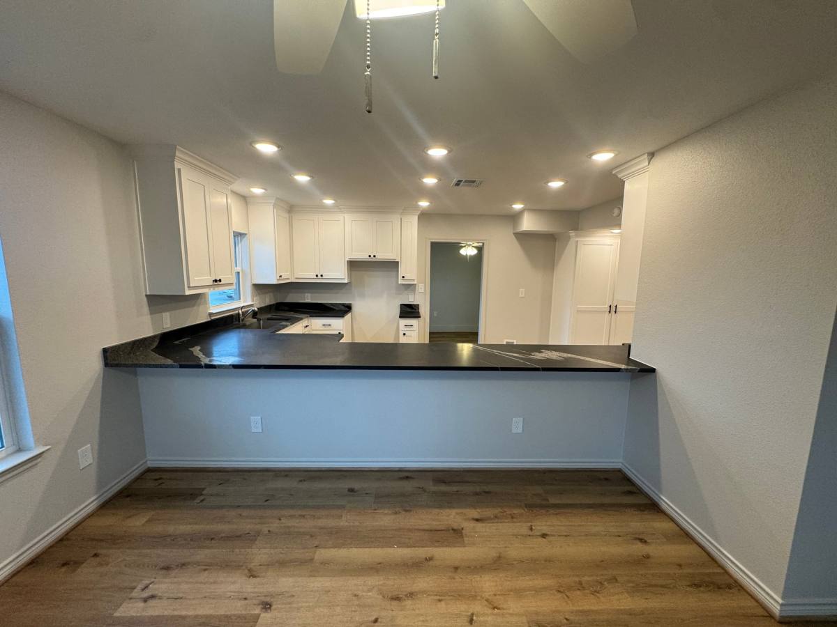 House for rent at 207 Laurel Lane, McGregor, TX 76657