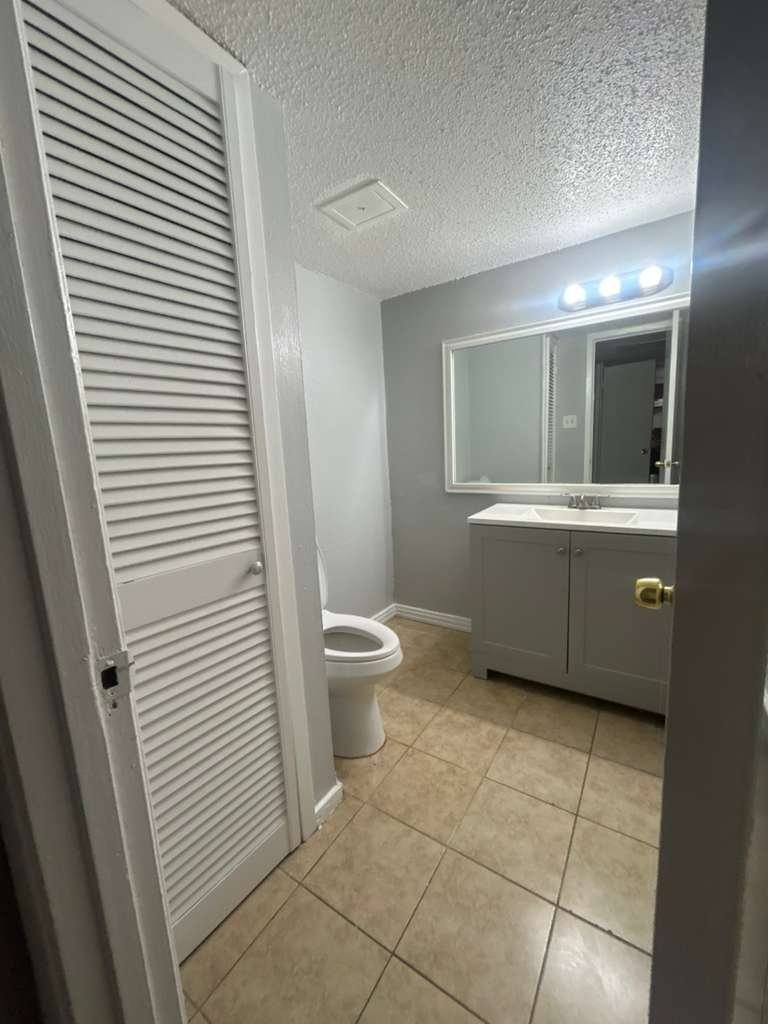 Apartment for rent at 2408 Hollandale Circle #B, Arlington, TX 76010