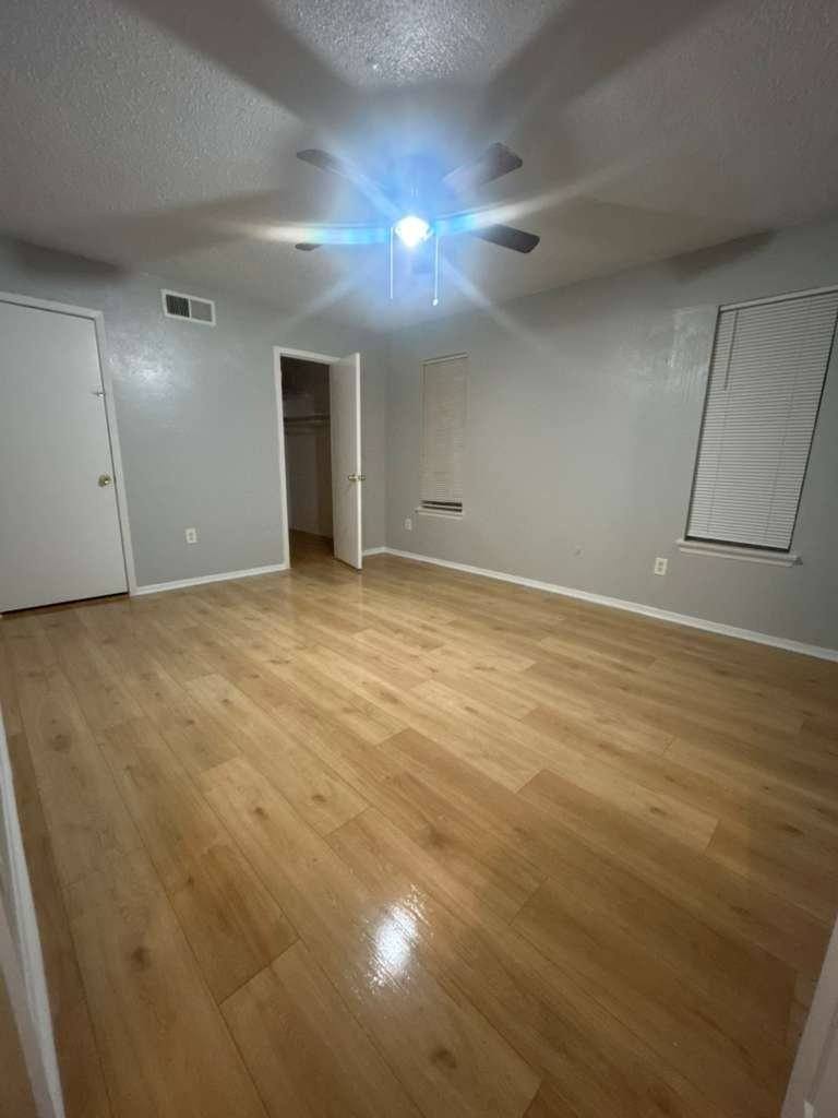 Apartment for rent at 2408 Hollandale Circle #B, Arlington, TX 76010