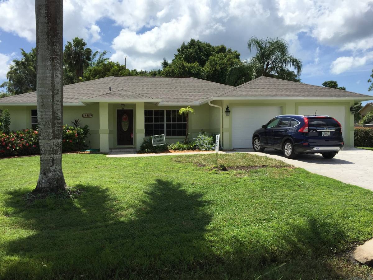 House for rent at 5232 Raintree Lane, Naples, FL 34113