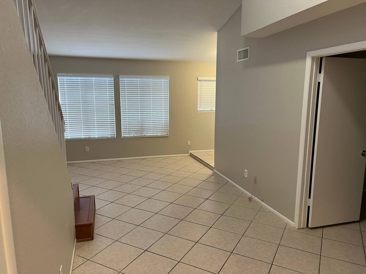 Townhouse for rent at 8625 E Belleview Place #1069, Scottsdale, AZ 85257