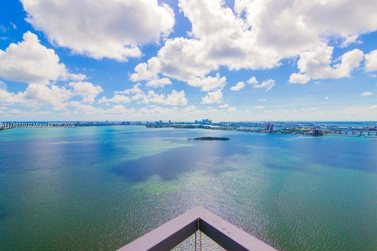 Apartment for rent at 2900 NE 7th Ave, Miami, FL 33137