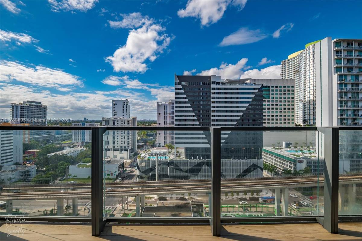 Condo for rent at 88 SW 7th St, Miami, FL 33130