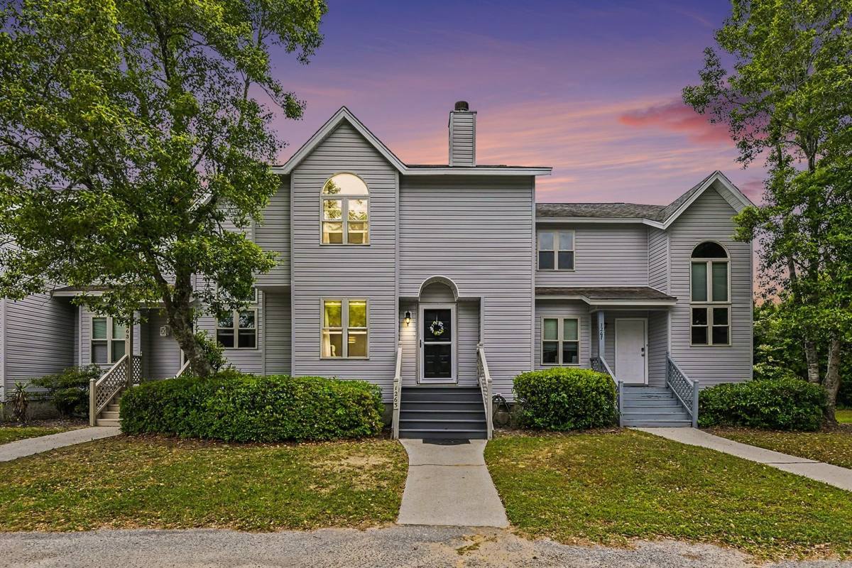 Townhouse for rent at 1265 Marshview Dr, Charleston, SC 29412