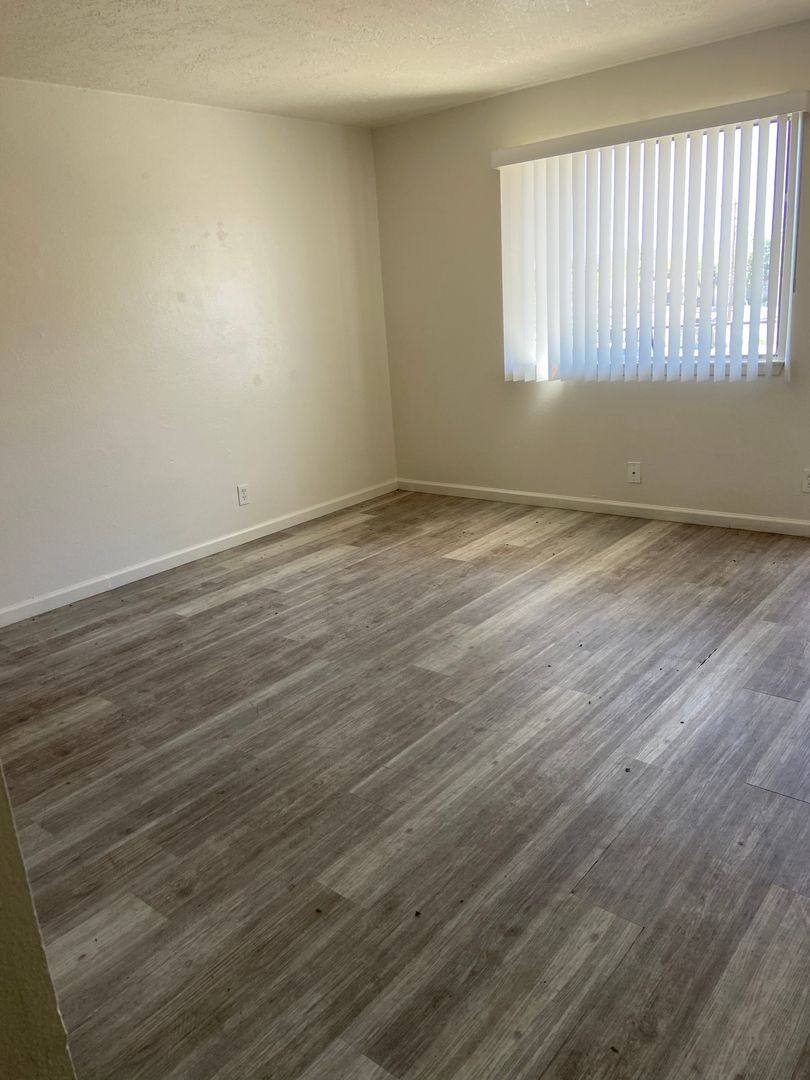 Apartment for rent at 143 Tennessee St SE, Albuquerque, NM 87108