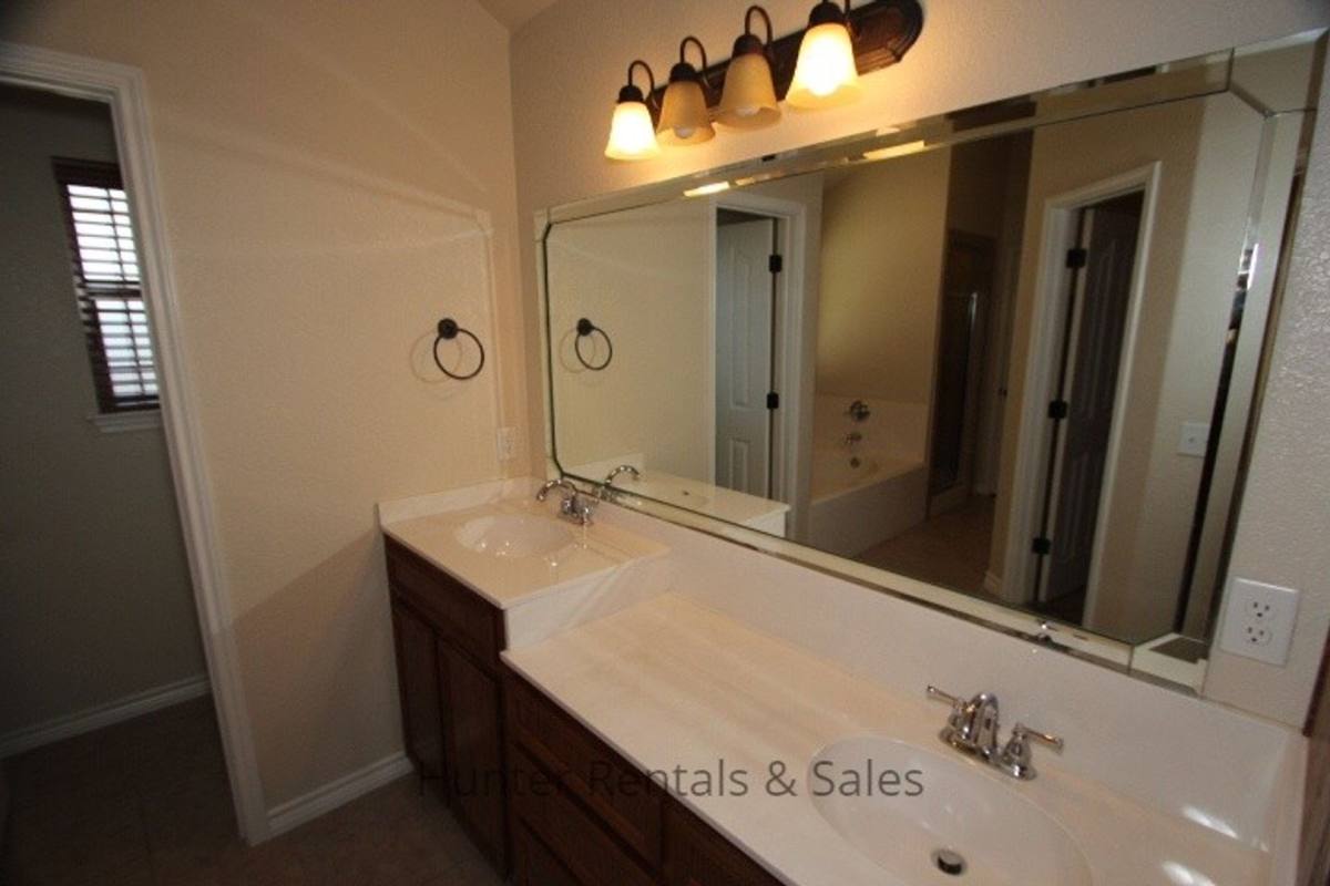 House for rent at 4405 Lauren Mackenzie Dr, Killeen, TX 76549