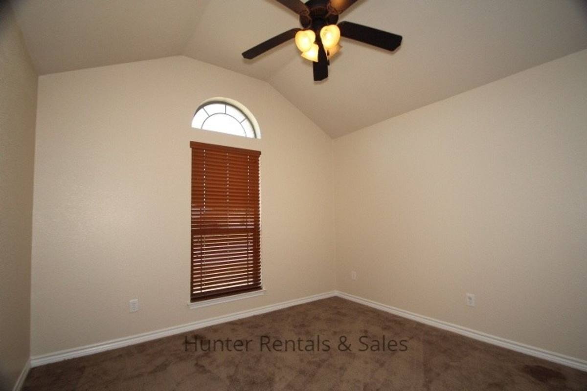 House for rent at 4405 Lauren Mackenzie Dr, Killeen, TX 76549