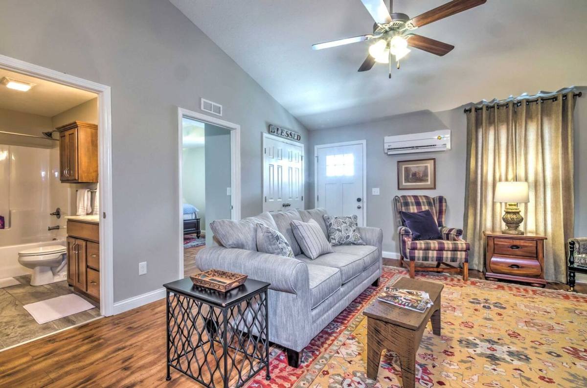 Apartment for rent at 4971 Veteran's Mem, Brownsville, KY 42210