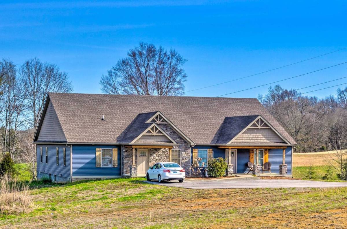 Apartment for rent at 4971 Veteran's Mem, Brownsville, KY 42210