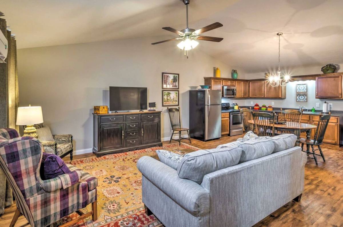 Apartment for rent at 4971 Veteran's Mem, Brownsville, KY 42210