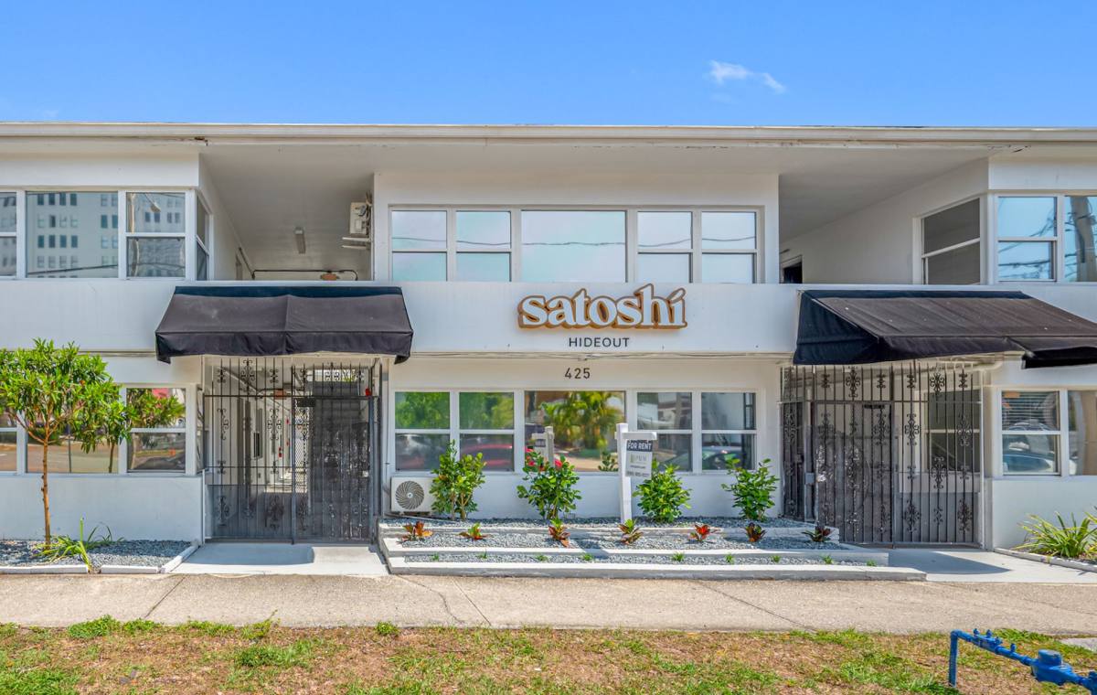 Apartment for rent at 425 2nd St N, Saint Petersburg, FL 33701