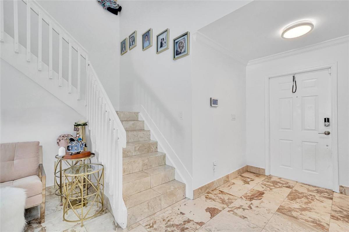 House for rent at 1298 NW 192nd Terrace, Hollywood, FL 33029