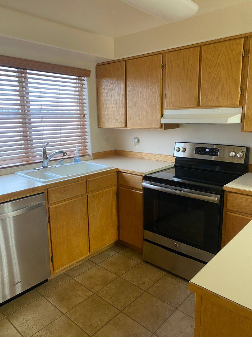 Condo for rent at 2900 Marina Dr, Moses Lake, WA 98837