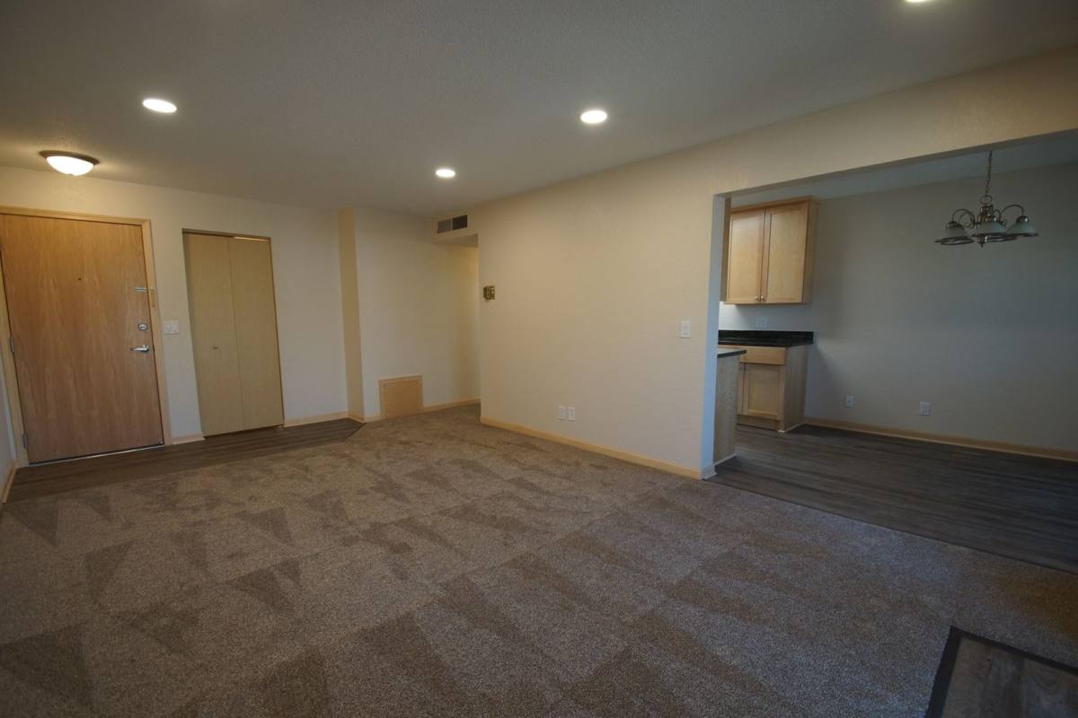 Apartment for rent at 1260 Larpenteur Ave W, Saint Paul, MN 55113