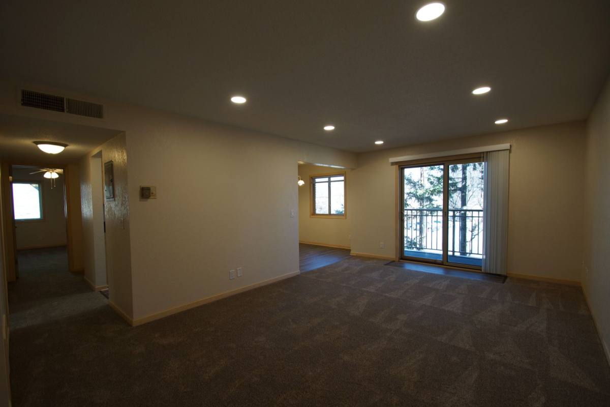 Apartment for rent at 1260 Larpenteur Ave W, Saint Paul, MN 55113