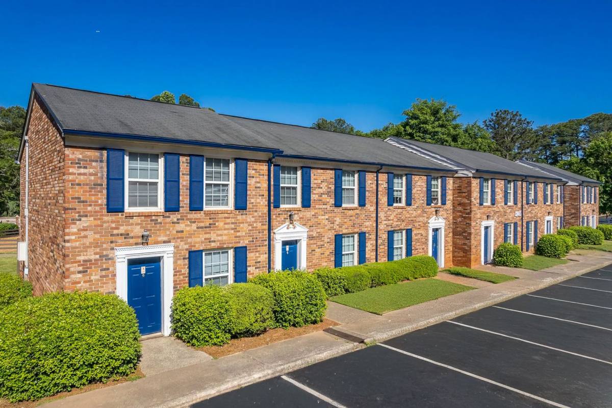 Townhouse for rent at 4565 Covington Highway, Decatur, GA 30035
