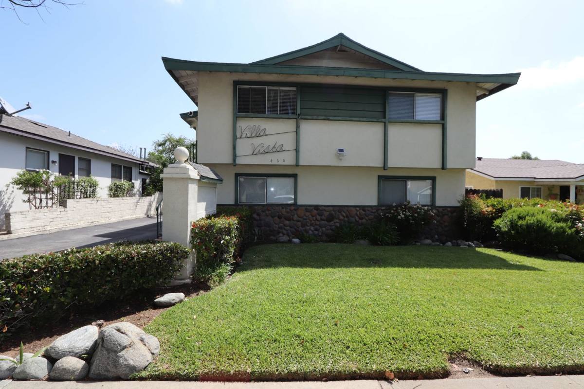 Apartment for rent at 460 Vista Ave, Pasadena, CA 91107