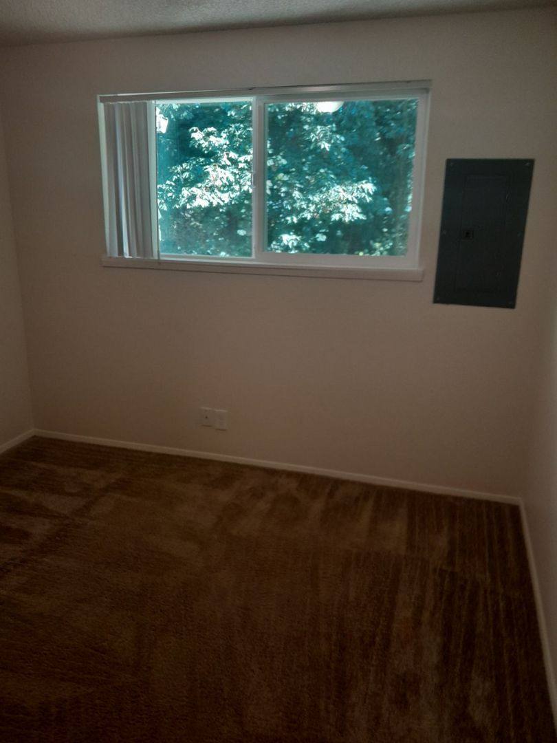 Apartment for rent at 11201 NE Highway 99, Vancouver, WA 98686