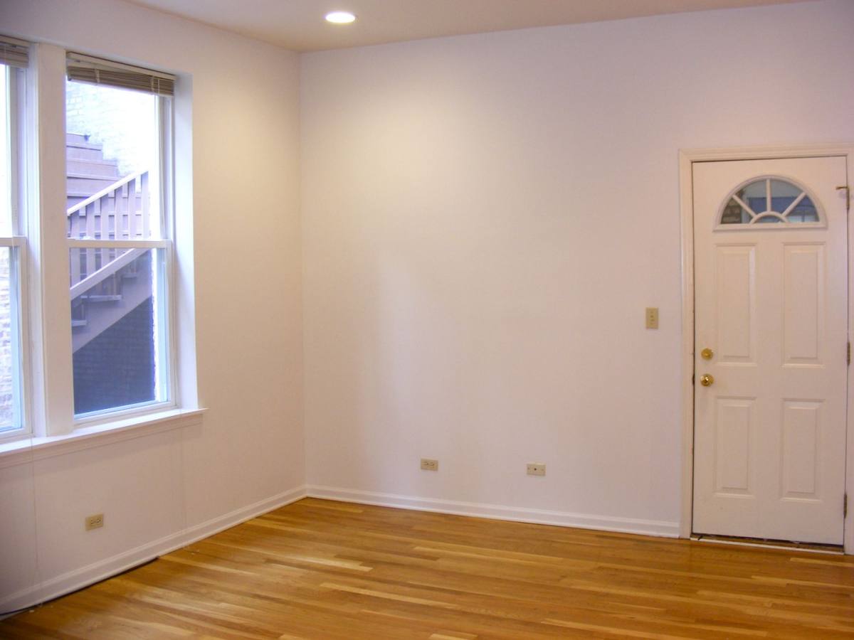 Apartment for rent at 720 S Laflin St, Chicago, IL 60607