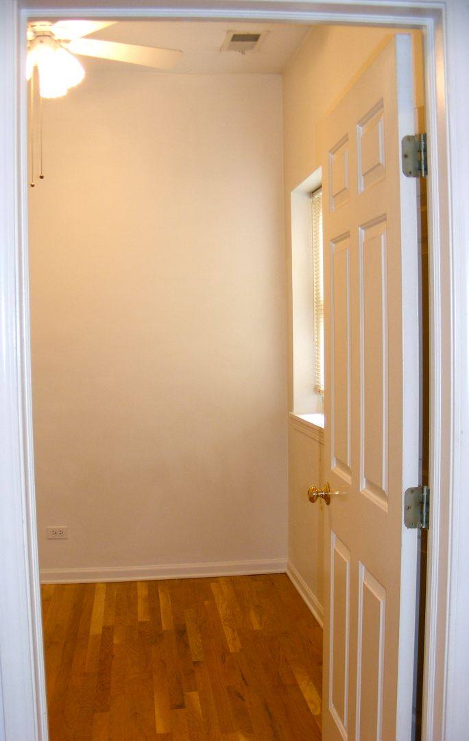 Apartment for rent at 720 S Laflin St, Chicago, IL 60607
