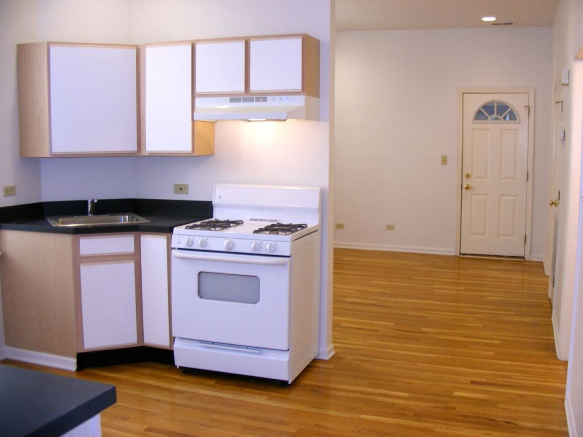 Apartment for rent at 720 S Laflin St, Chicago, IL 60607