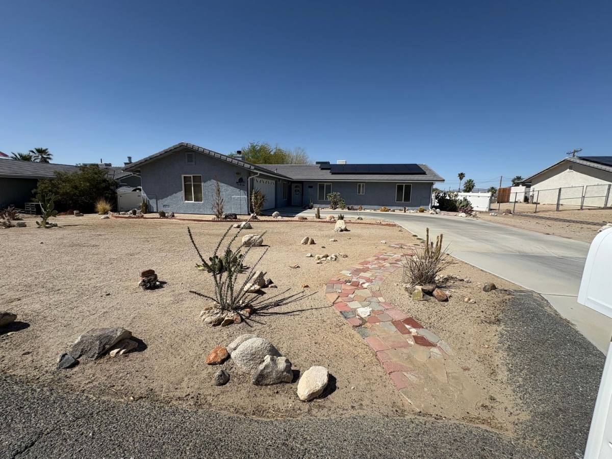 House for rent at 74404 Pinon Dr, Twentynine Palms, CA 92277