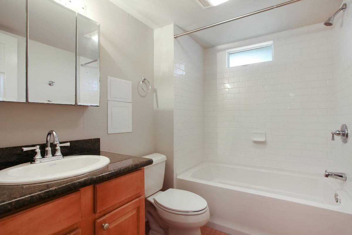 Apartment for rent at 5700 St Anthony, New Orleans, LA 70122