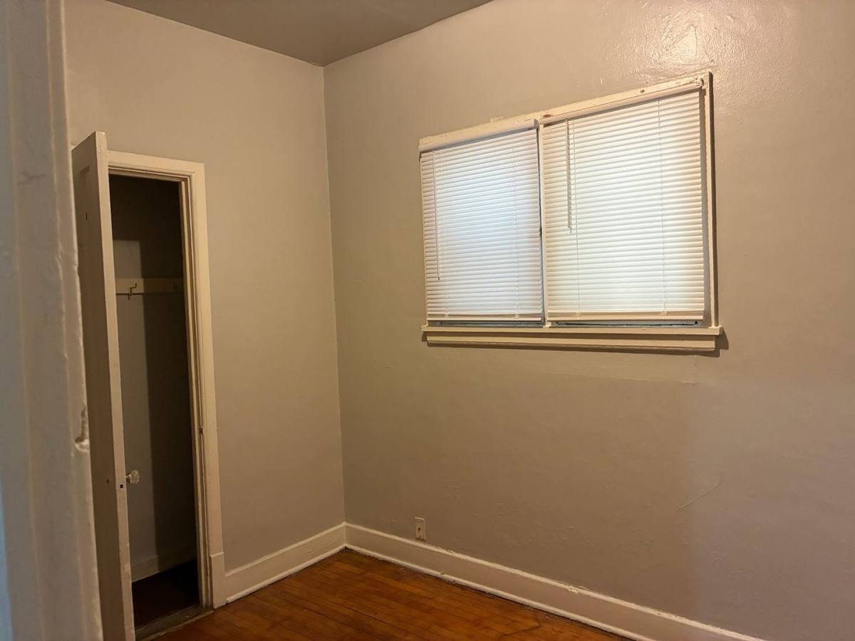 Apartment for rent at 1130 W Washington St, Milwaukee, WI 53204