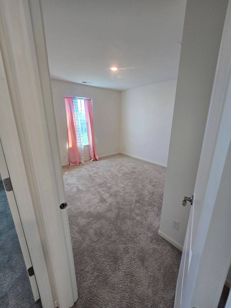 Townhouse for rent at 1123 Hawk Hollow Dr, Yorkville, IL 60560