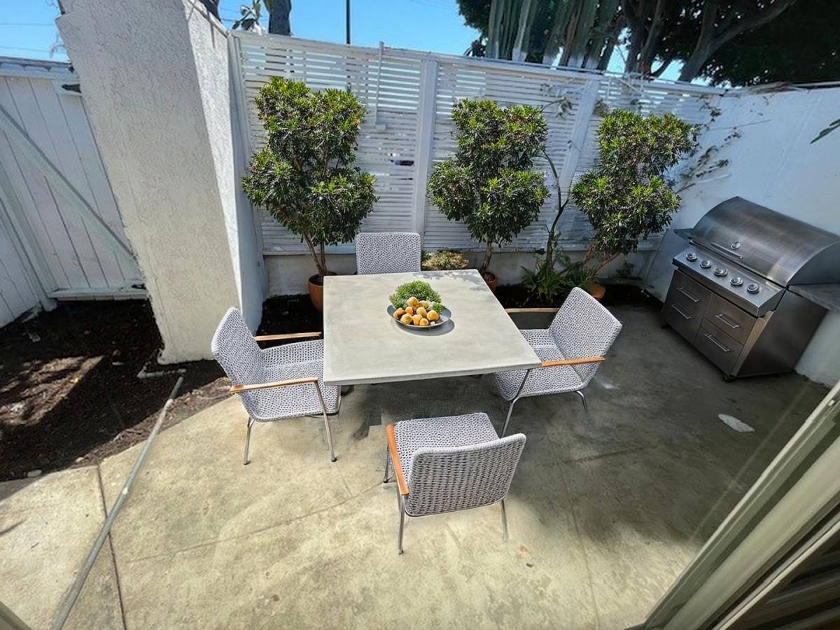 Apartment for rent at 1531 Ball Ave, Anaheim, CA 92805