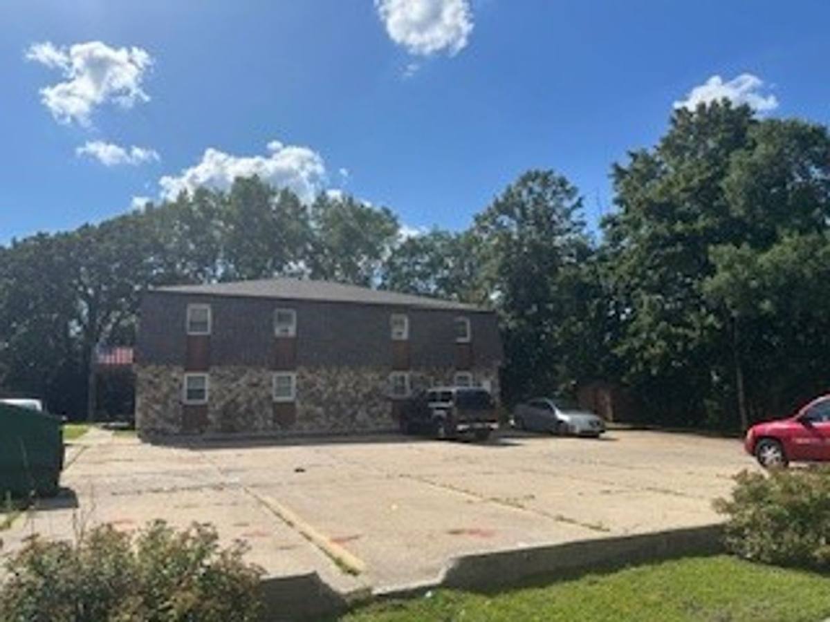 Apartment for rent at 308 N University Dr, West Bend, WI 53095