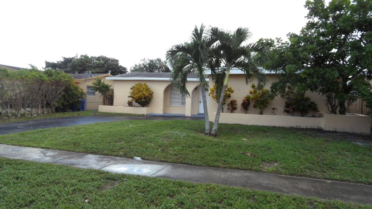House for rent at 9100 NW 26th Place, Fort Lauderdale, FL 33322