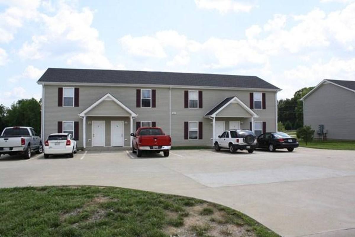 Apartment for rent at 504 Patriot Park Court, Clarksville, TN 37042