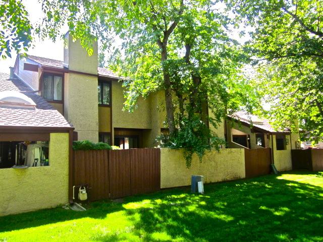Townhouse for rent at 2643 Grapewood Lane, Boulder, CO 80304