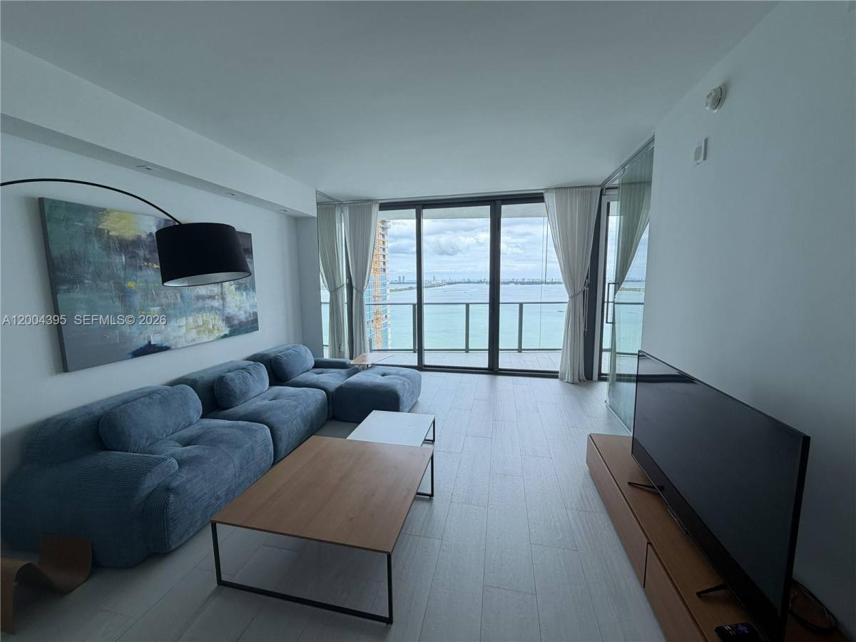 Apartment for rent at 460 NE 28th St, Miami, FL 33137