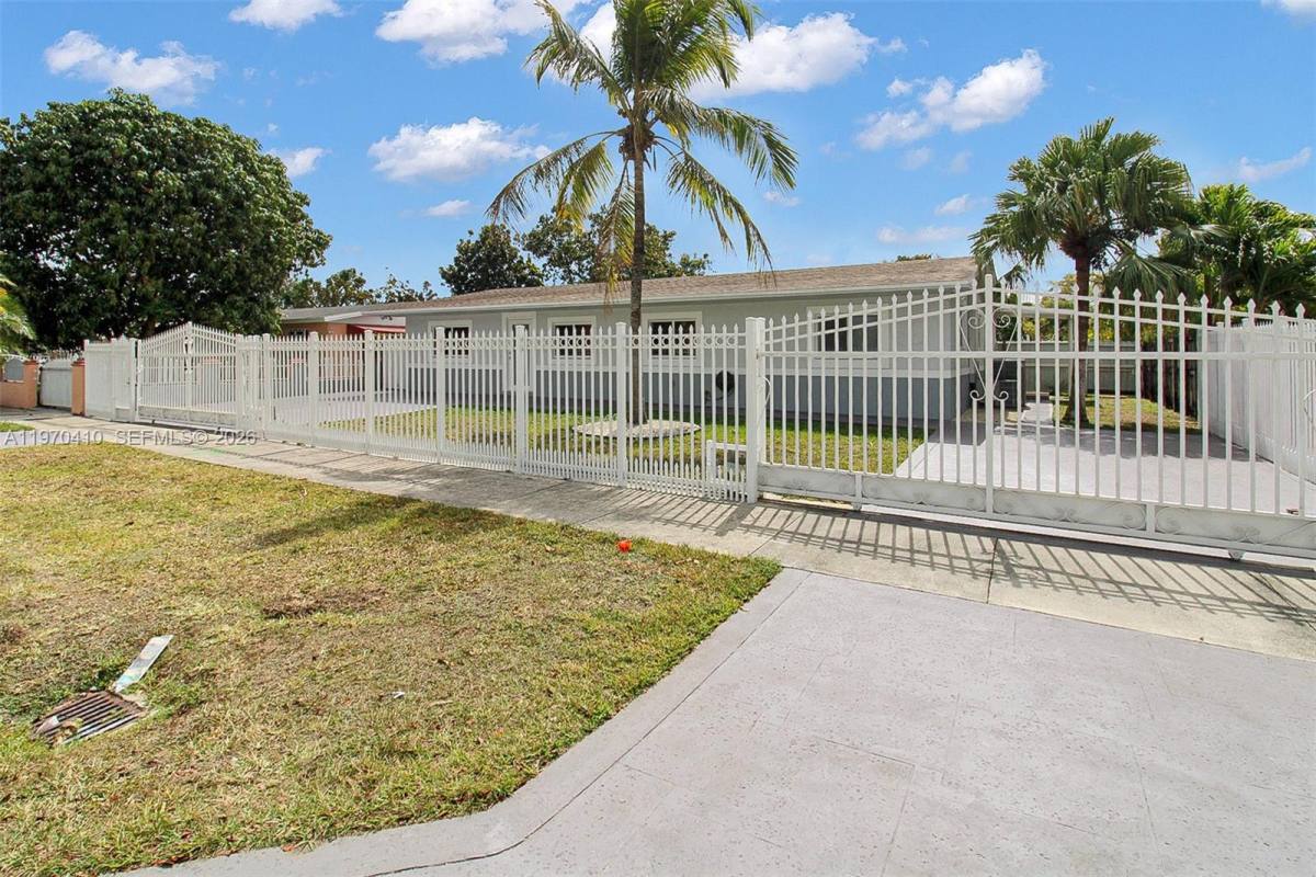 House for rent at 11740 SW 182nd Terrace #O, Miami, FL 33177
