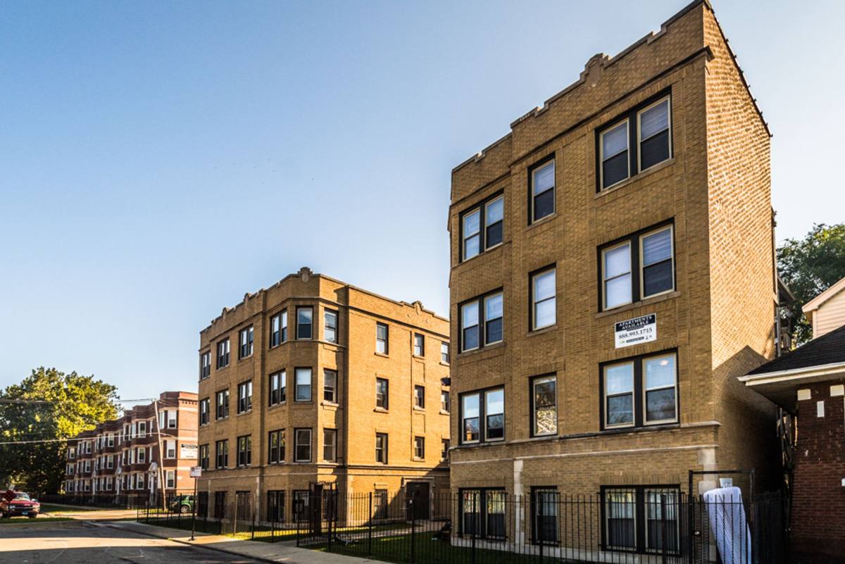 Apartment for rent at 7701 S Stewart Ave, Chicago, IL 60620