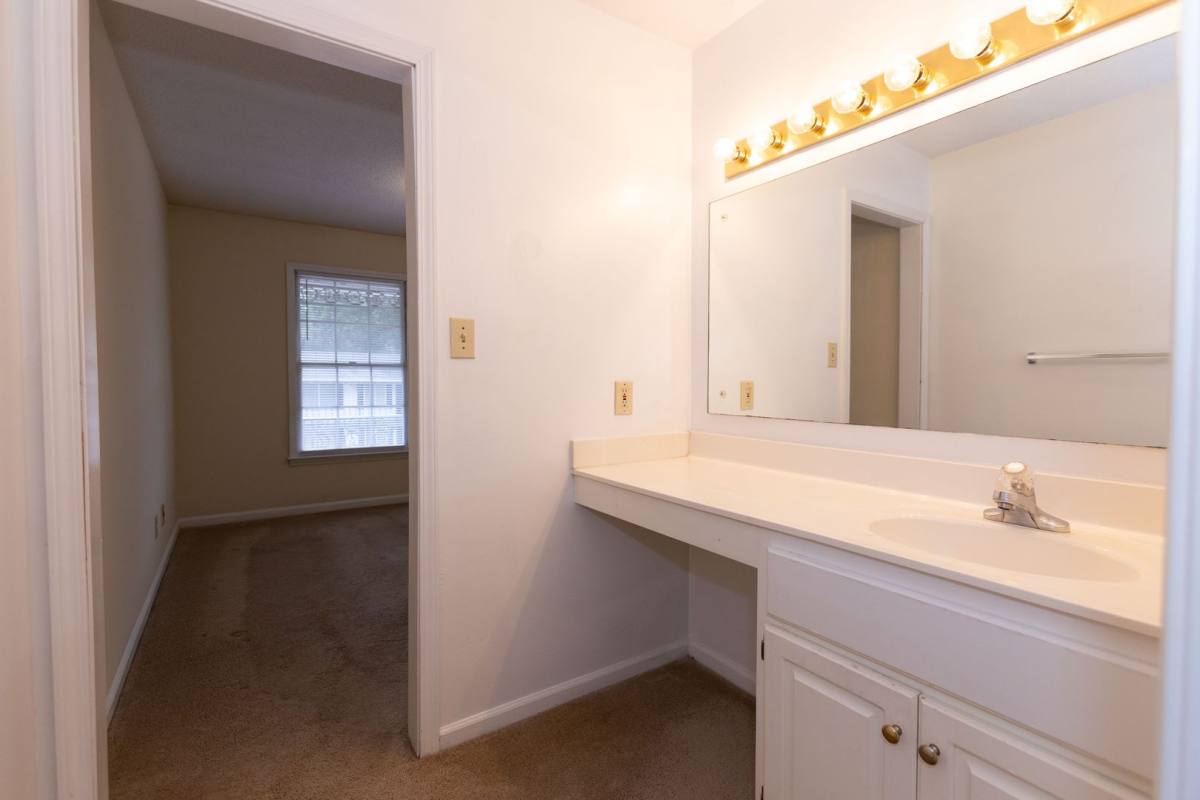 Apartment for rent at 250 N Harris St, Athens, GA 30601