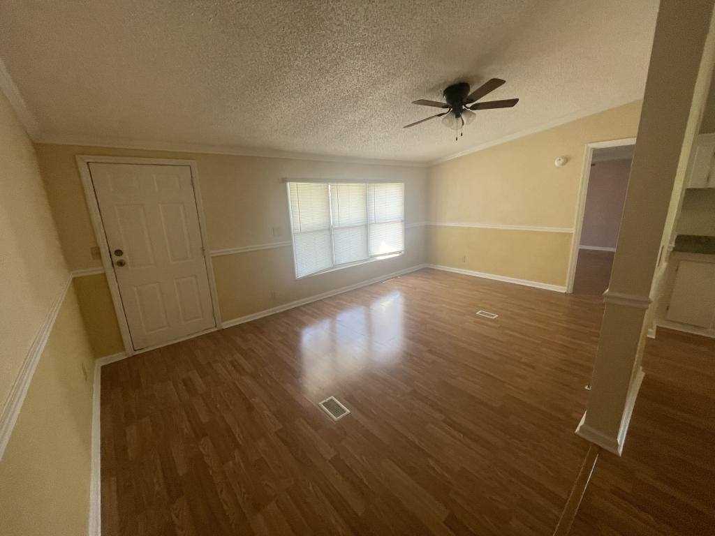 House for rent at 247 Produce Dr, Maxton, NC 28364