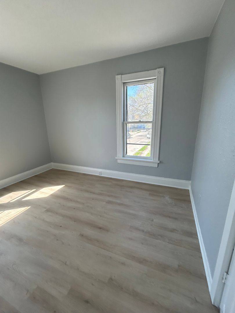 Apartment for rent at 1510 57th St, Kenosha, WI 53140