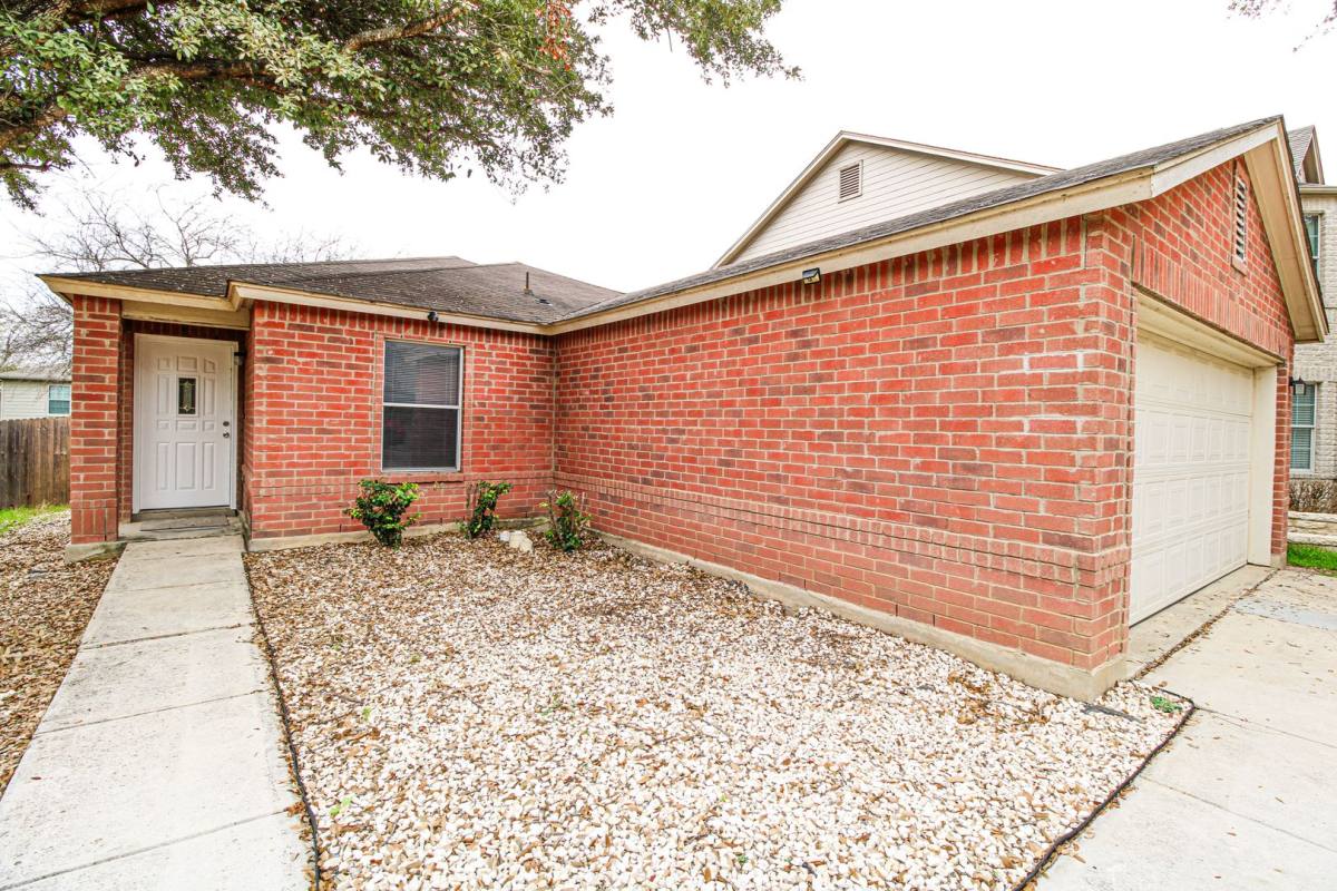 511 Mathis Meadow, San Antonio, TX 78251 - House for Rent - Image 3