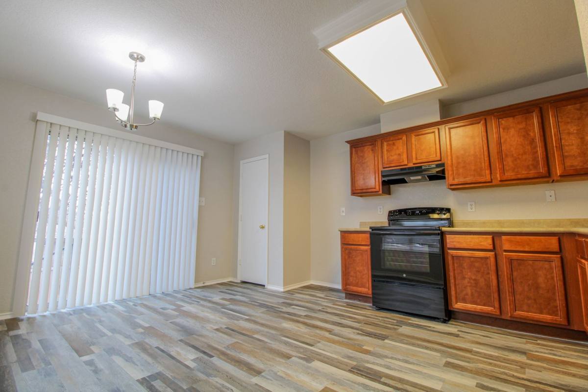 511 Mathis Meadow, San Antonio, TX 78251 - House for Rent - Image 9