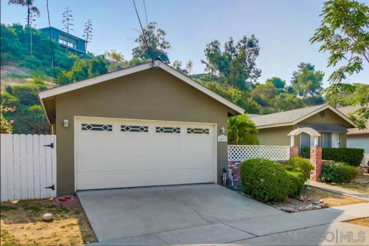 Apartment for rent at 4877 Campanile Dr, San Diego, CA 92115